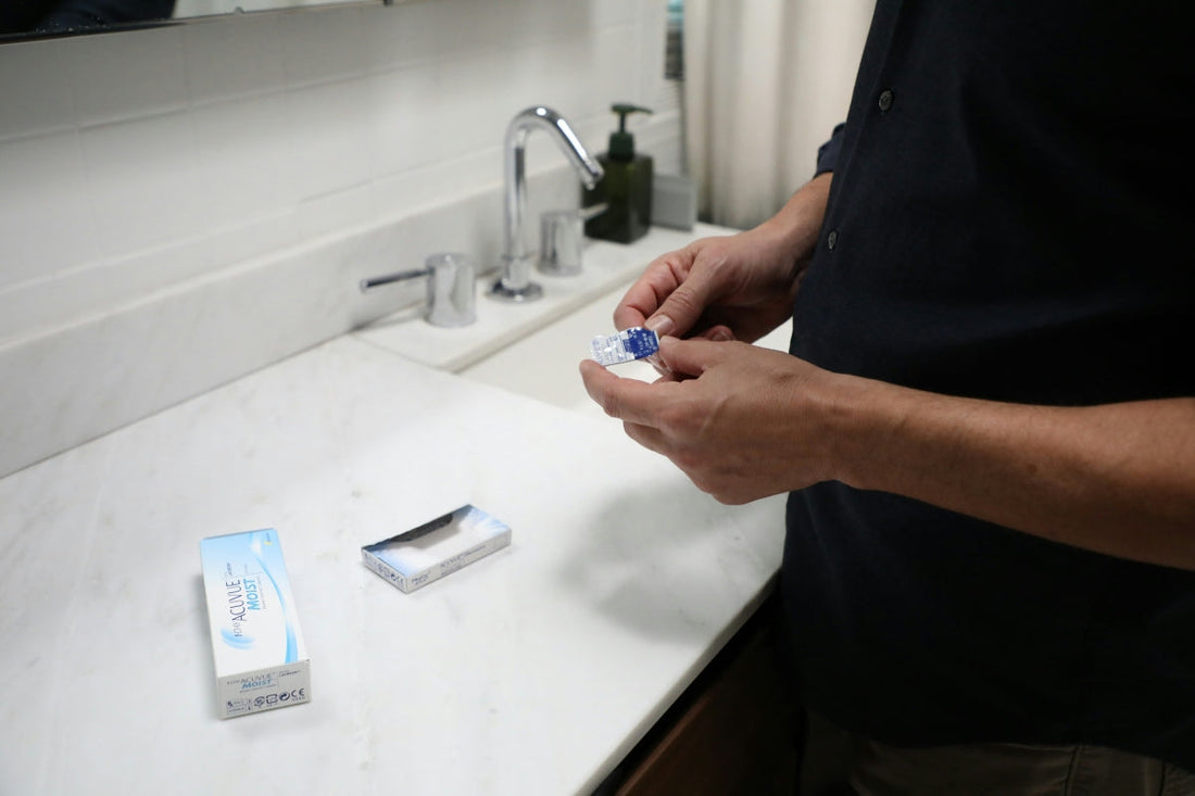 [Guides] Lens Hygiene Mistakes Everyone Makes (But Won’t Admit)